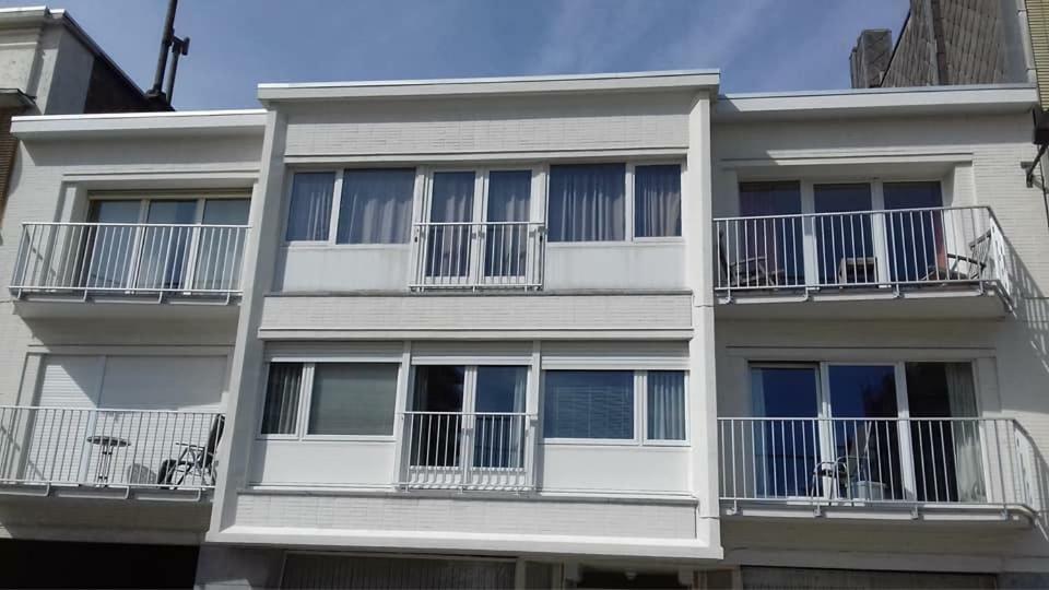 Studio Azur Oostende ภายนอก รูปภาพ